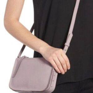 Madewell Simple Crossbody. Smooth genuine leather. Like new condition